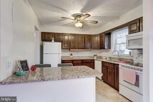 2202 GREEN HAVEN WAY, Hampstead, MD 21074