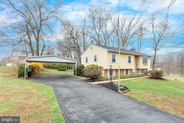 2202 GREEN HAVEN WAY, Hampstead, MD 21074