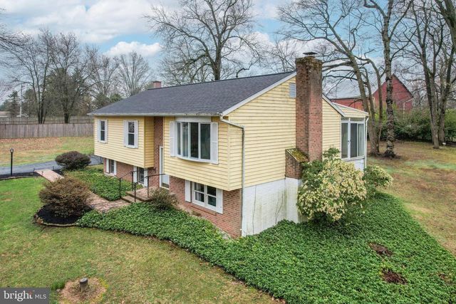 2202 GREEN HAVEN WAY, Hampstead, MD 21074