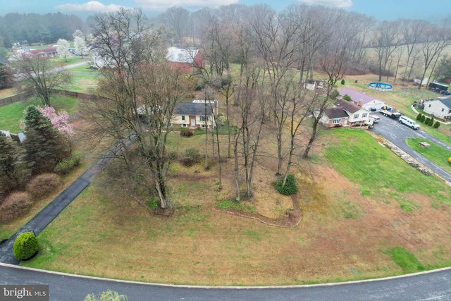 2202 GREEN HAVEN WAY, Hampstead, MD 21074