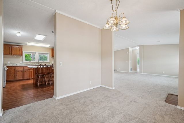 250 Wharton Rd, Kerrville, TX 78028
