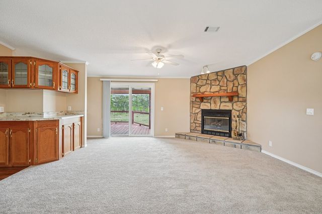 250 Wharton Rd, Kerrville, TX 78028