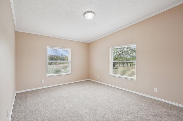 250 Wharton Rd, Kerrville, TX 78028