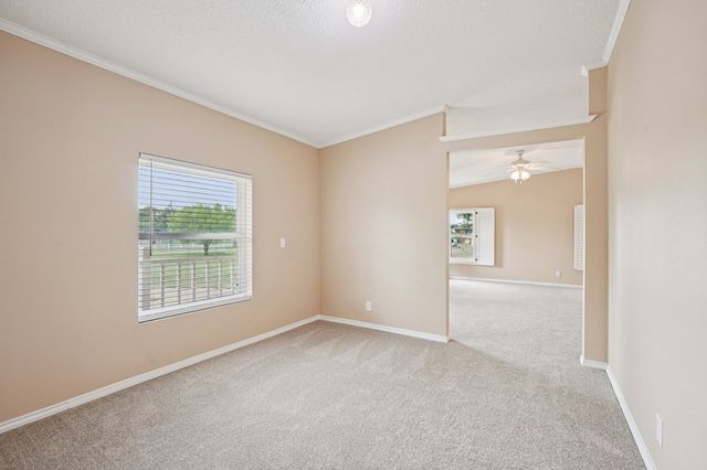 250 Wharton Rd, Kerrville, TX 78028