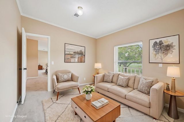 250 Wharton Rd, Kerrville, TX 78028