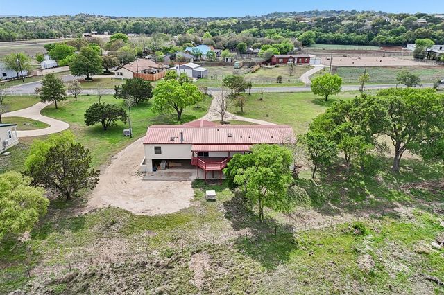 250 Wharton Rd, Kerrville, TX 78028