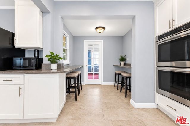 152 N Benton Way, Los Angeles, CA 90026