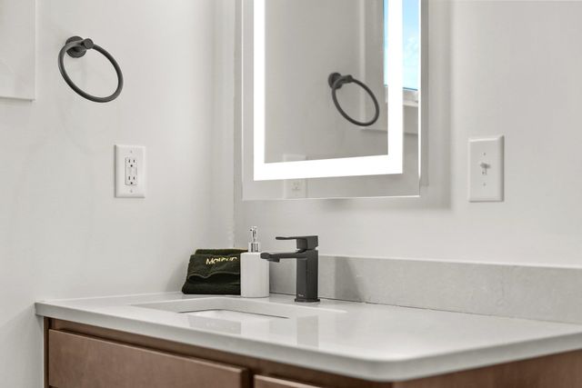 200 Gillis Street, Traverse City, MI 49684