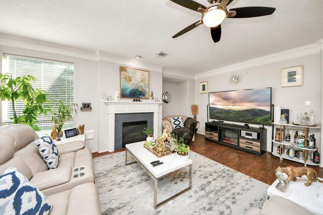 3515 Shadowside Court, Houston, TX 77082