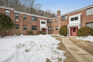 23 Lawrence Drive A, White Plains, NY 10603