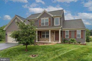3 BLUE JAY, Annville, PA 17003