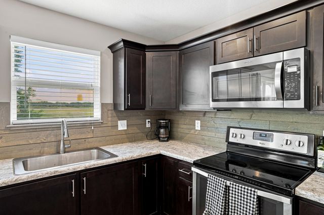 2304 CONTESSA LP, Columbia, MO 65202