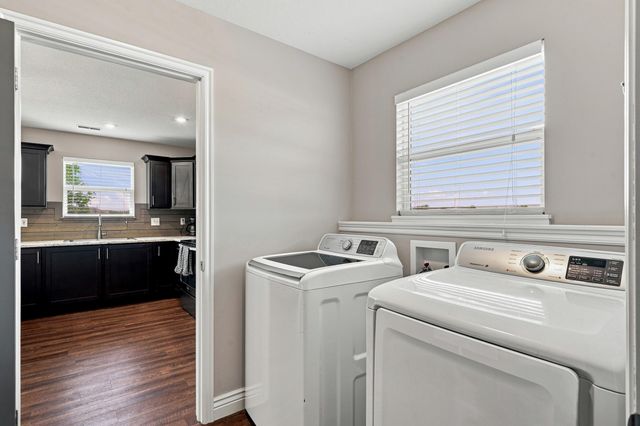 2304 CONTESSA LP, Columbia, MO 65202