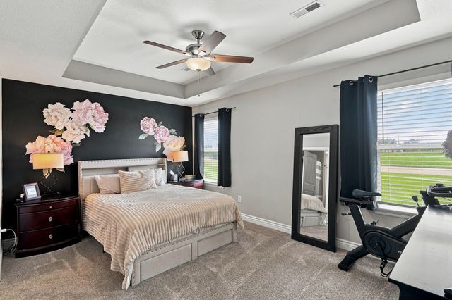 2304 CONTESSA LP, Columbia, MO 65202