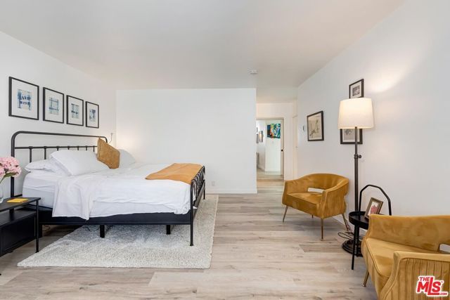 5376 Fairview Boulevard 102, Los Angeles, CA 90056