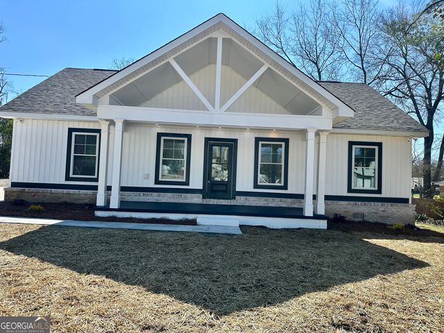 130 W Hall Street, Milledgeville, GA 31061