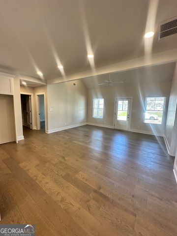 130 W Hall Street, Milledgeville, GA 31061