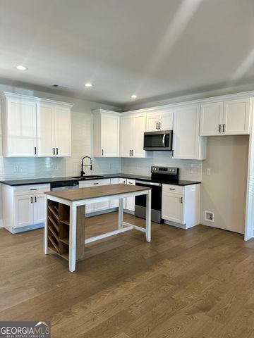 130 W Hall Street, Milledgeville, GA 31061