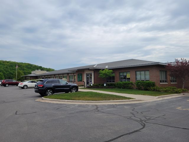 4020 Copper View, Traverse City, MI 49684