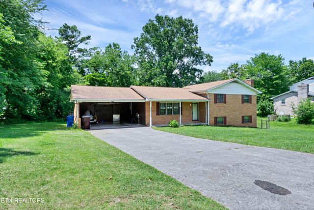898 W Cunningham St, Alcoa, TN 37701