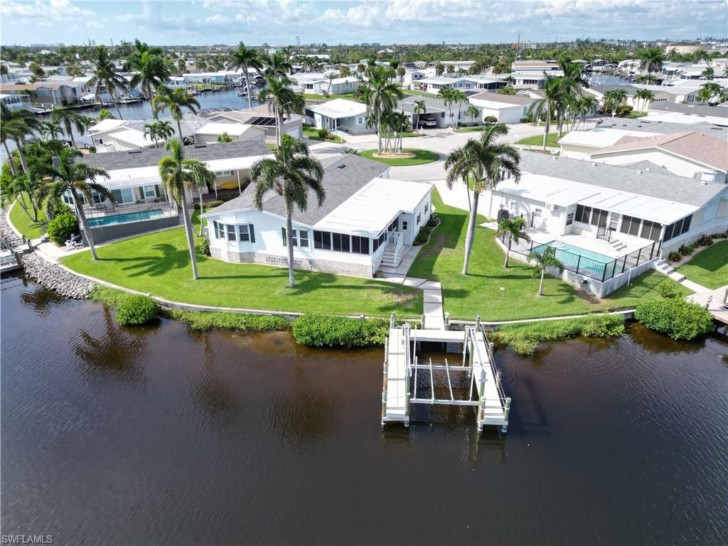 17741 Canal Cove CT, FORT MYERS BEACH, FL 33931 — photo 5