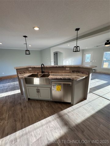 122 Bluebird Lane, Mcalester, OK 74501