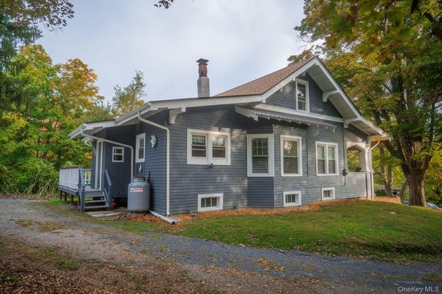 960 Mt Hope Road, Middletown, NY 10940