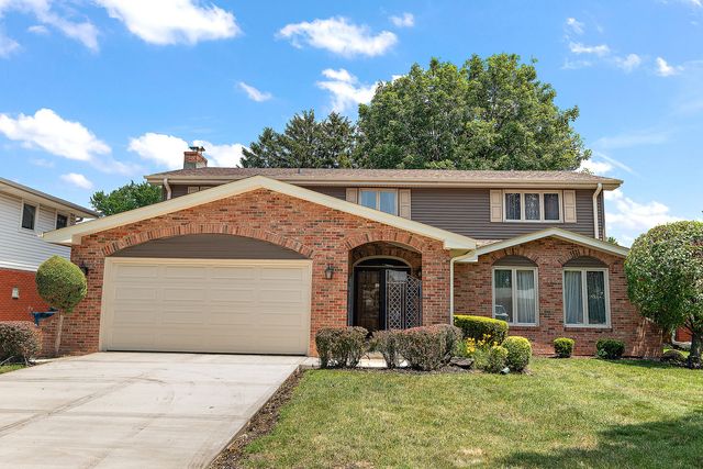 10425 Laporte Avenue, Oak Lawn, IL 60453