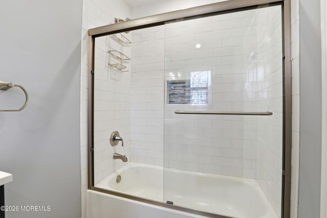 542 Burke Road, Jackson, NJ 08527