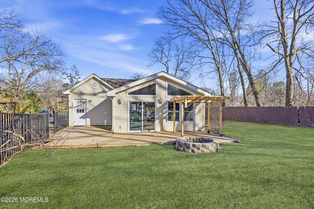 542 Burke Road, Jackson, NJ 08527