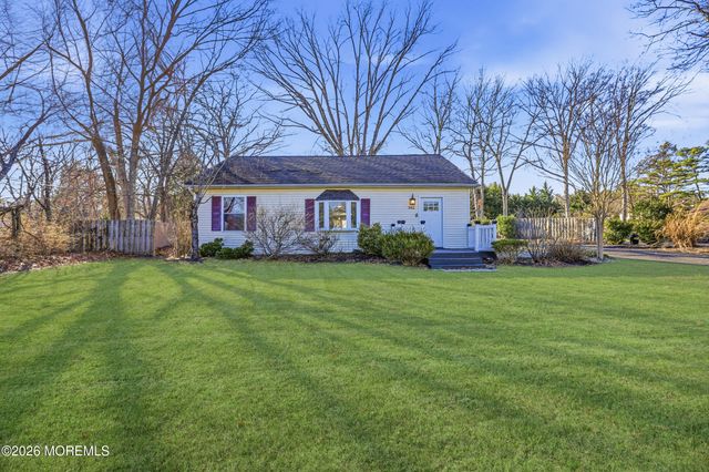 542 Burke Road, Jackson, NJ 08527