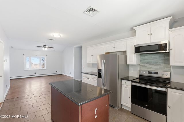 542 Burke Road, Jackson, NJ 08527