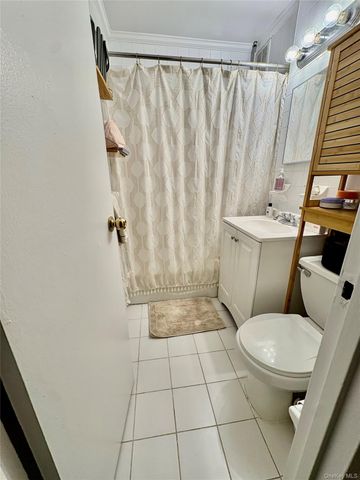 465 Shore Road, Long Beach, NY 11561