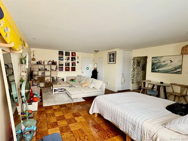 465 Shore Road, Long Beach, NY 11561