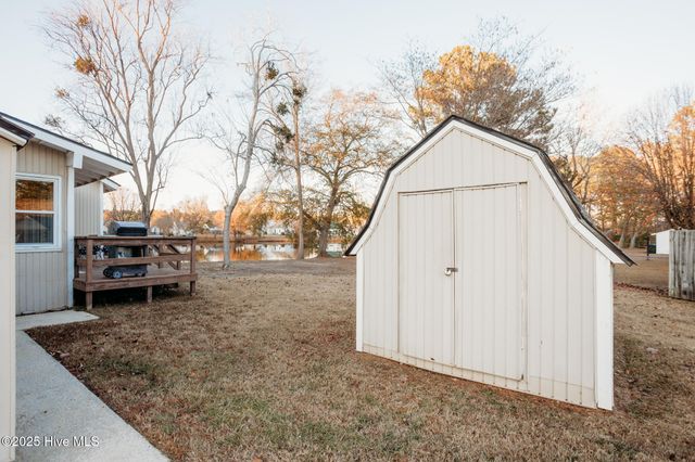 2302 Kelly Place N, Wilson, NC 27896