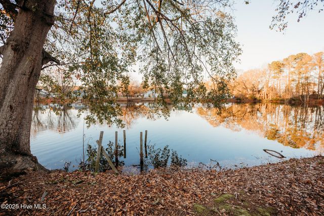 2302 Kelly Place N, Wilson, NC 27896