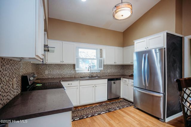 2302 Kelly Place N, Wilson, NC 27896