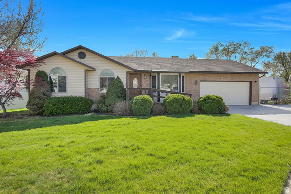1316 S 150 E, Kaysville, UT 84037