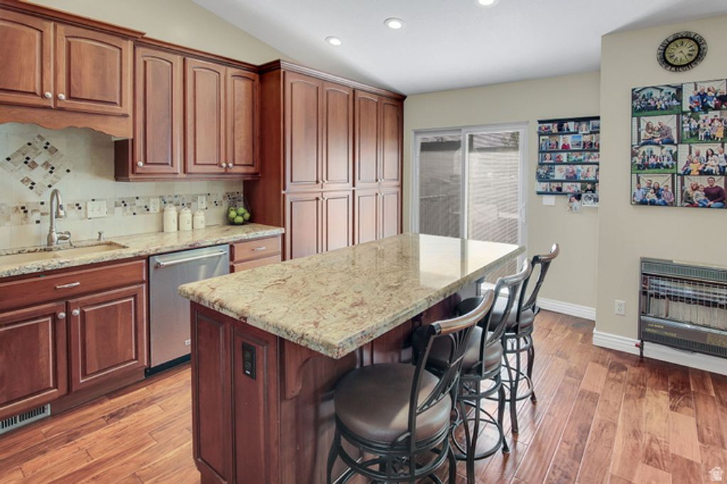 Image 6 of property listing at 1316 S 150 E, Kaysville, UT 84037