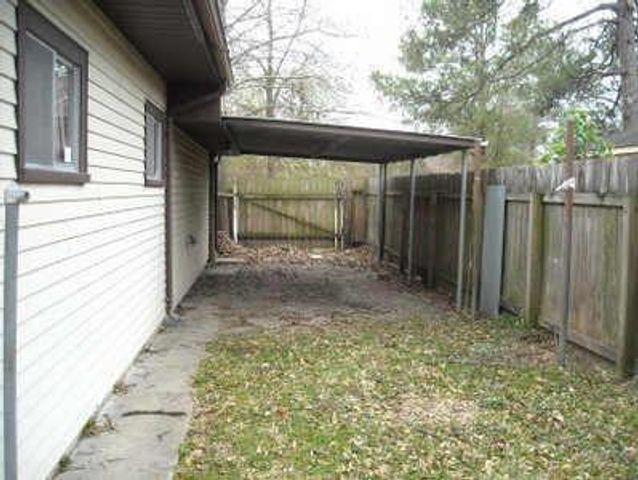 231 Gruss Drive, Houston, TX 77060