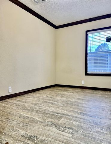 21044 S Sabine Drive 16, New Caney, TX 77357