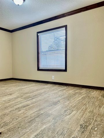 21044 S Sabine Drive 16, New Caney, TX 77357