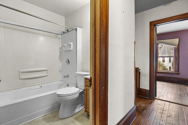 407 Rogers Street, Madison, WI 53703