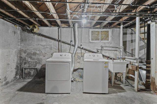 407 Rogers Street, Madison, WI 53703