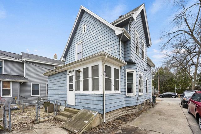 407 Rogers Street, Madison, WI 53703