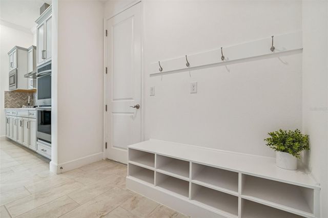 958 SIGNET DRIVE, Apollo Beach, FL 33572