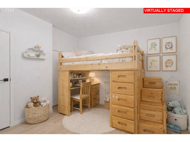 32935 Sw OAKVIEW Ct, Cornelius, OR 97113