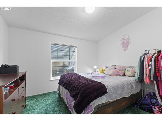 32935 Sw OAKVIEW Ct, Cornelius, OR 97113