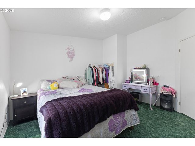 32935 Sw OAKVIEW Ct, Cornelius, OR 97113