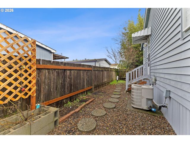 32935 Sw OAKVIEW Ct, Cornelius, OR 97113